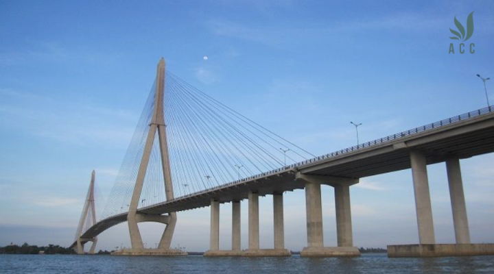 Việc hỗ trợ tài chính và vật liệu